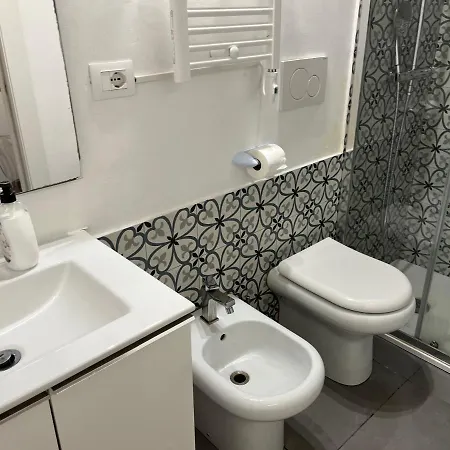 Penthouse Alps 公寓 *